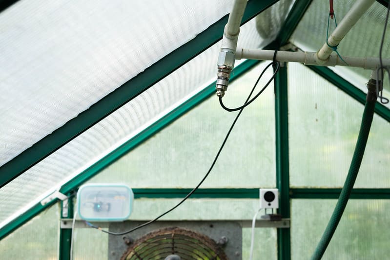 Greenhouse pressure sensor using Particle Argon