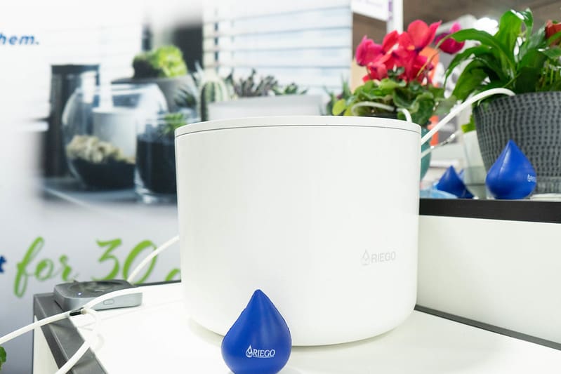 Particle Argon in the Riego smart garden system